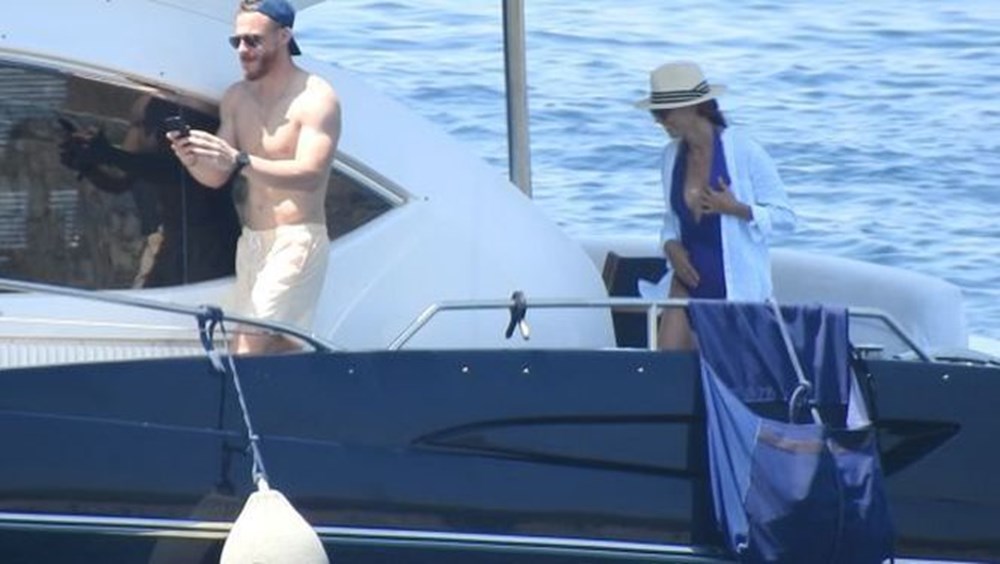 На ком женился керем бурсин На ком женился керем бурсин