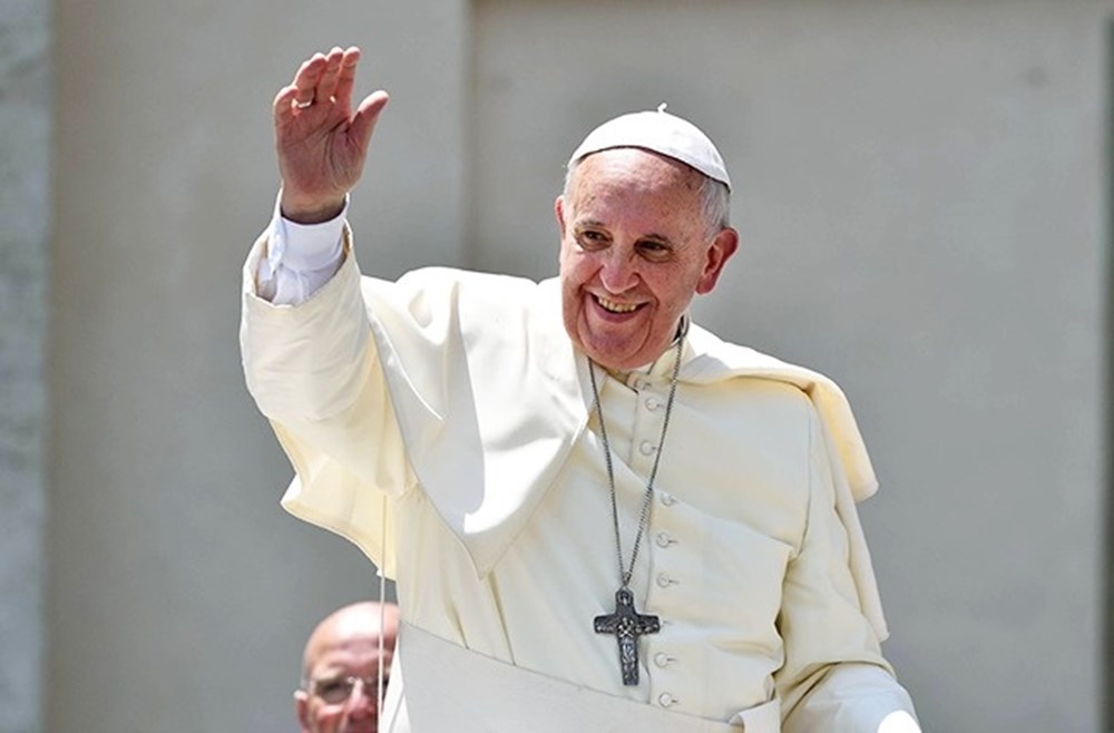 Su Burcu Yazgı Coşkun'dan nostaljik kare (Ünlülerin çocukluk ve gençlik halleri) - 618