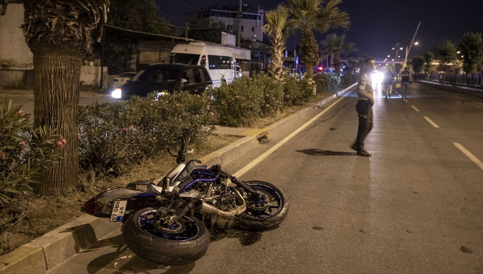 Antalya'da Motosiklet Kazası: 3 Kişi Yaşamını Yitirdi - Son Dakika ...