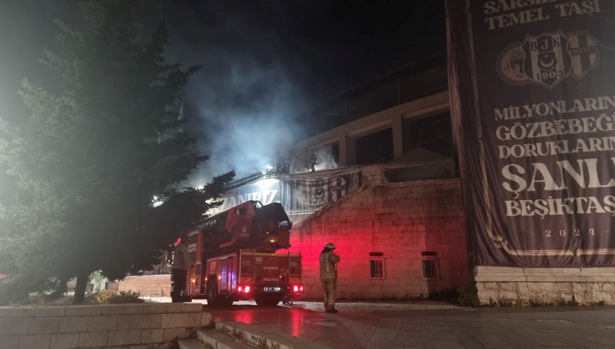 Beşiktaş Tüpraş Stadyumu'nda yangın