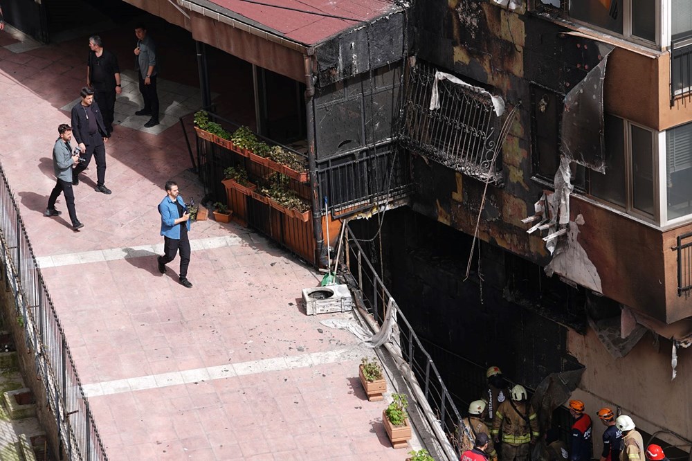 İstanbul Beşiktaş'ta yangın faciası: 16 ölü - 19