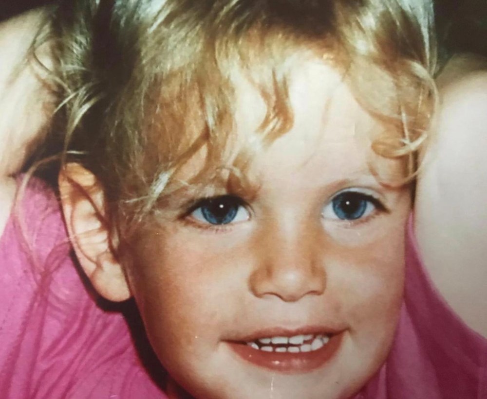 Cenk Eren'den Ajda Pekkan paylaşımı: Ben yaşlandım o hala genç (Ünlülerin çocukluk ve gençlik halleri) - 206