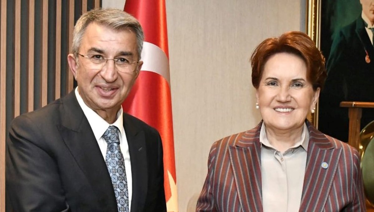 İBB Meclisi İYİ Parti Grup Başkanvekili Suat Sarı partisinden istifa etti İBB Meclisi İYİ Parti Grup Başkanvekili Suat Sarı partisinden istifa etti