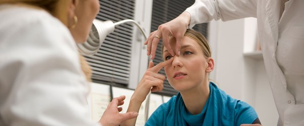 Bademcik ve geniz eti ameliyatları yazın yapılır mı? TIP FAK Tıp Bademcik ve geniz eti ameliyatları yazın yapılır mı? TIP FAK Tıp