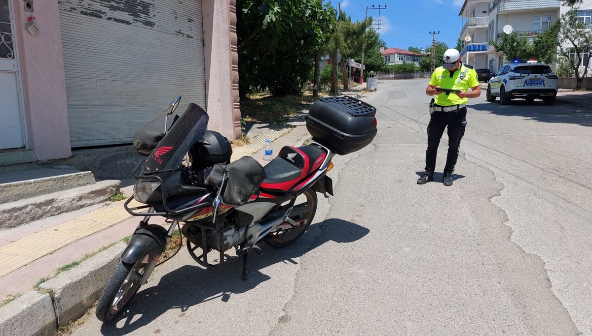 Devrilen motosikletin sürücüsü yaralandı