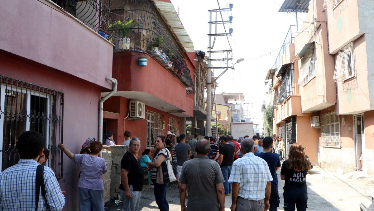 Elektrik ustası akıma kapılıp yaşamını yitirdi Elektrik ustası akıma kapılıp yaşamını yitirdi