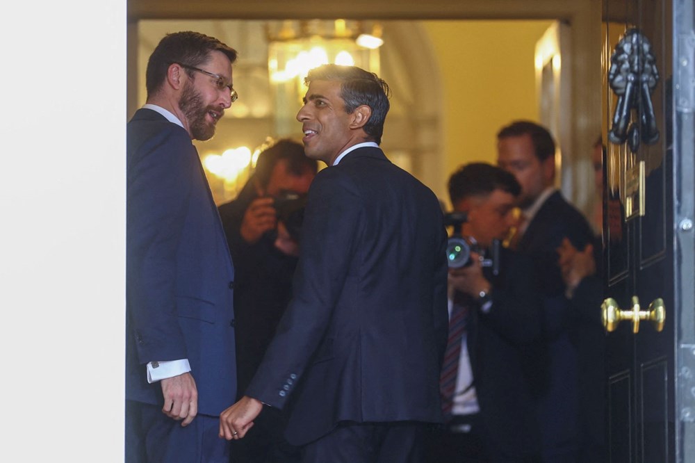 Riski Sunak'ın İngiltere Kralı 3. Charles'tan iki kat daha zengin olan eşi Akshata Murty kimdir? - 8