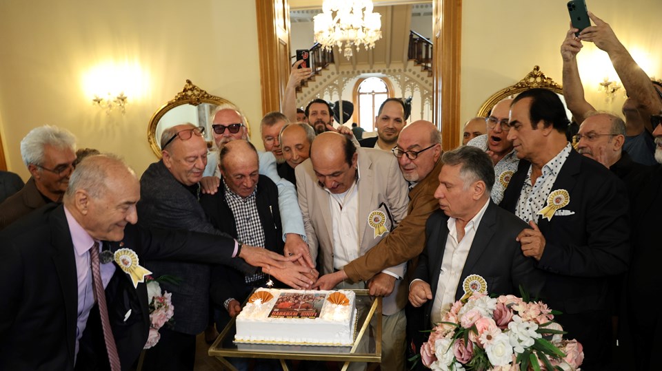 Hababam Sınıfı 50'nci yılını kutladı: Seneler sonra aynı sıralarda - 1