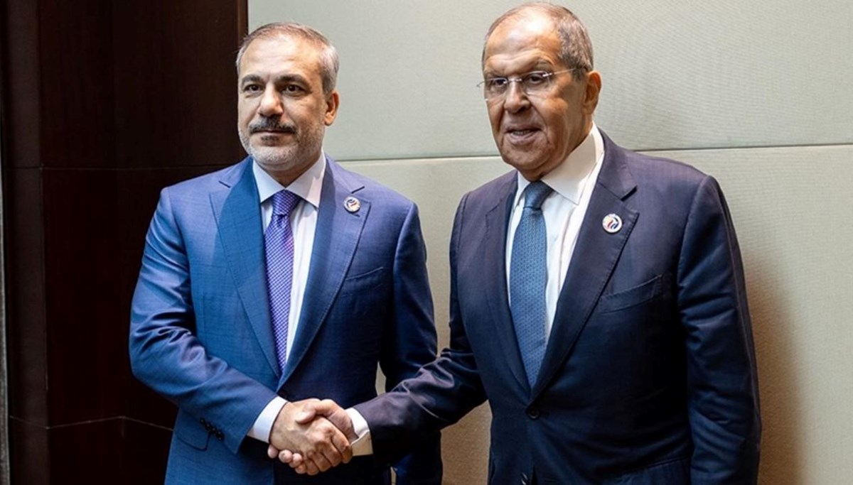 Fidan ve Lavrov 