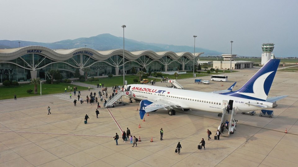 Hatay Havalimanı'nda uçuşlar yeniden başladı - 1