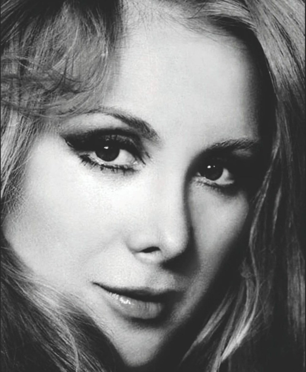 Filiz Akın'ın Vefatı: Nostalji Rüzgarı Sosyal Medyayı Sardı 75 eH8 AsLaL0Ov3m8JjoBBcw