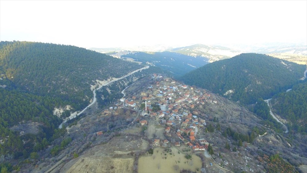 Helenistik dönemde kurulan Attouda Antik Kenti'nde yaşam devam ediyor - 10