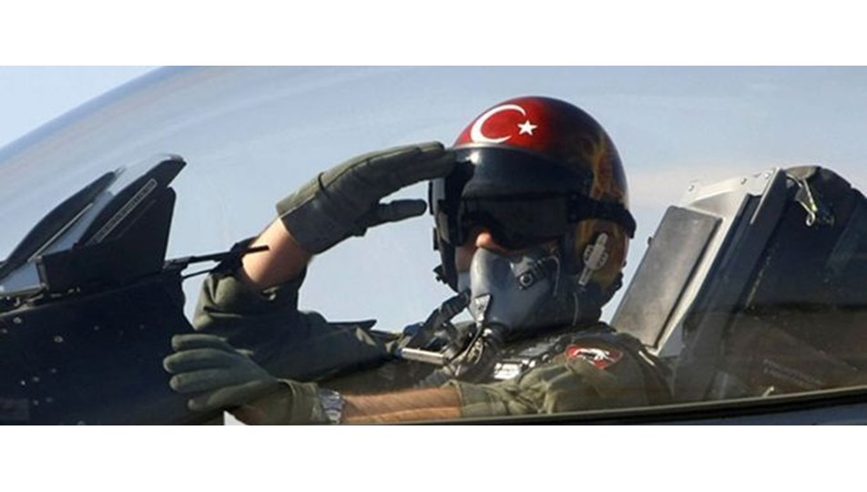 Milli Savunma Bakanlığı pilot alımı için başvuru tarihini ve şartları açıkladı