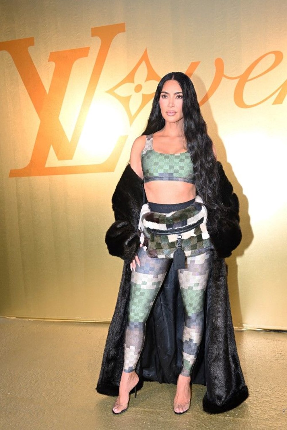 Kim Kardashian "100 Güçlü Kadın" listesine girdi - 5