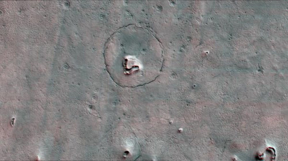Astronomlar Mars'ta bir 'Ayı' keşfetti - 2
