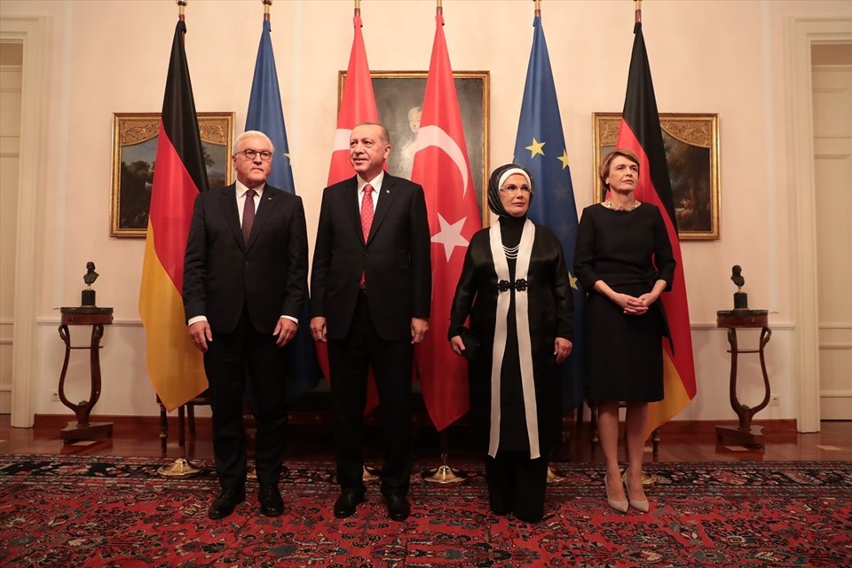 Erdoğan: Teröristler Almanya'da elini kolunu sallayarak dolaşıyor - 1