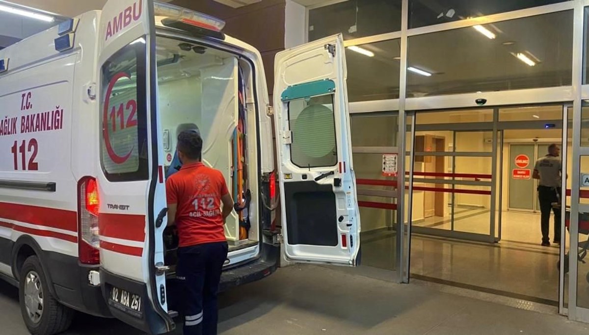 Yüksekten düşen çocuk işçi yaralandı Yüksekten düşen çocuk işçi yaralandı