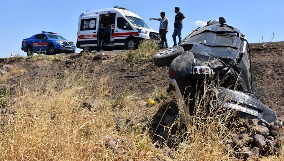 Şanlıurfa'da feci kaza: 2 ölü, 2 yaralı