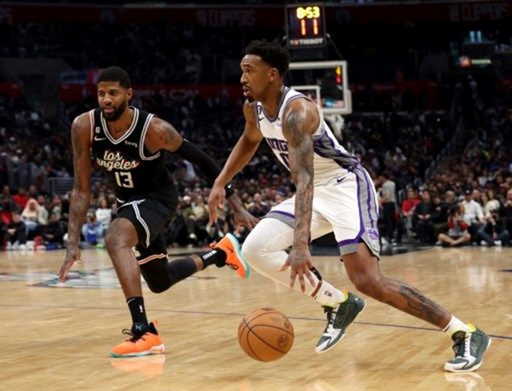 NBA tarihinin en yüksek skorlu ikinci maçı oynandı (NBA'de gecenin sonuçları 25 Şubat 2023) - 1