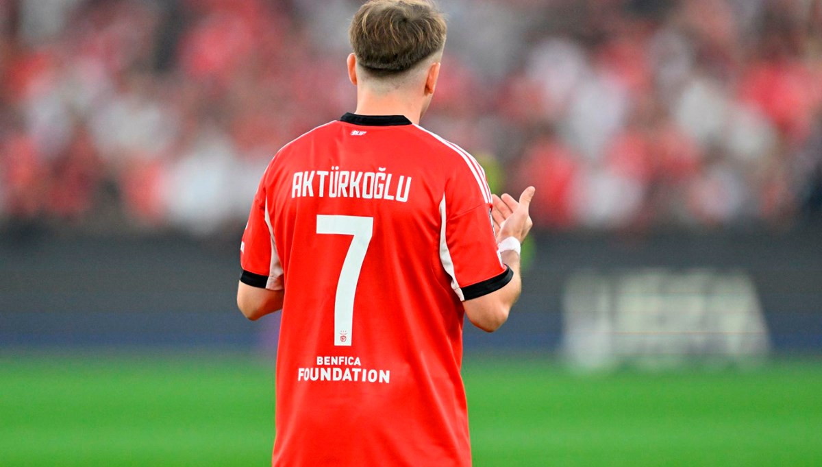 Aktürkoğlu Fenerbahçe'de