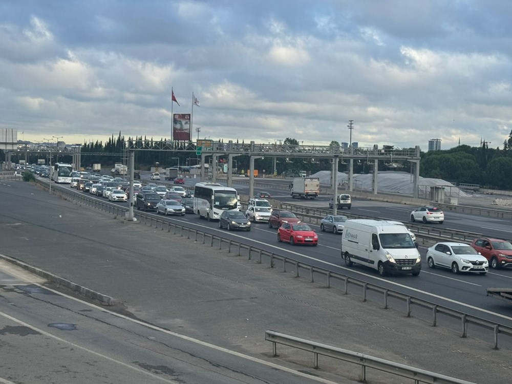 İstanbul çıkışlarında Kurban Bayramı yoğunluğu - 7