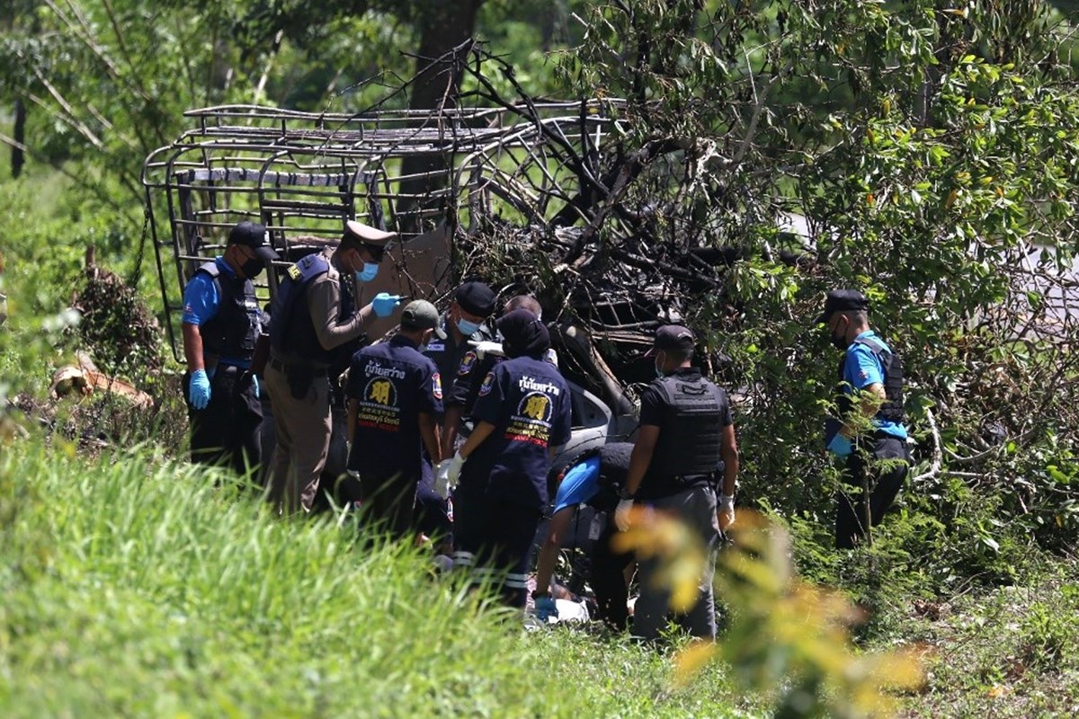 Tayland’ın güneyinde yer alan en az 17 noktaya bombalı saldırı düzenlendi.