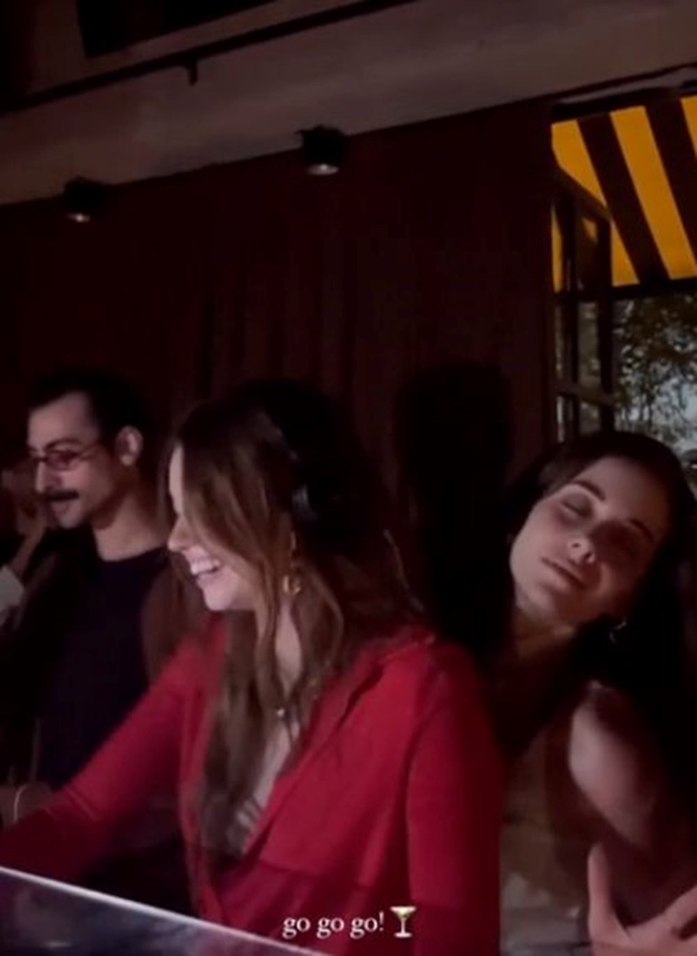 Afra Saraçoğlu'ndan 26. yaş günü partisi: İyi ki doğdun güzellik - 2