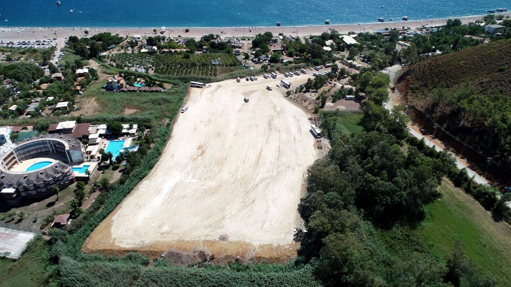 Antalya’da
bir göl, otopark oldu! 19 yıllık adım adım değişim uydu fotoğraflarında - 10