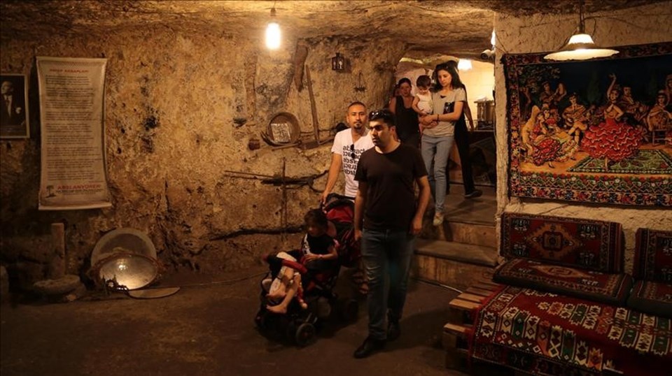 Gaziantep'te 'doğal klima' mağara kafeler kavurucu sıcaklarda yoğun ilgi görüyor - 1