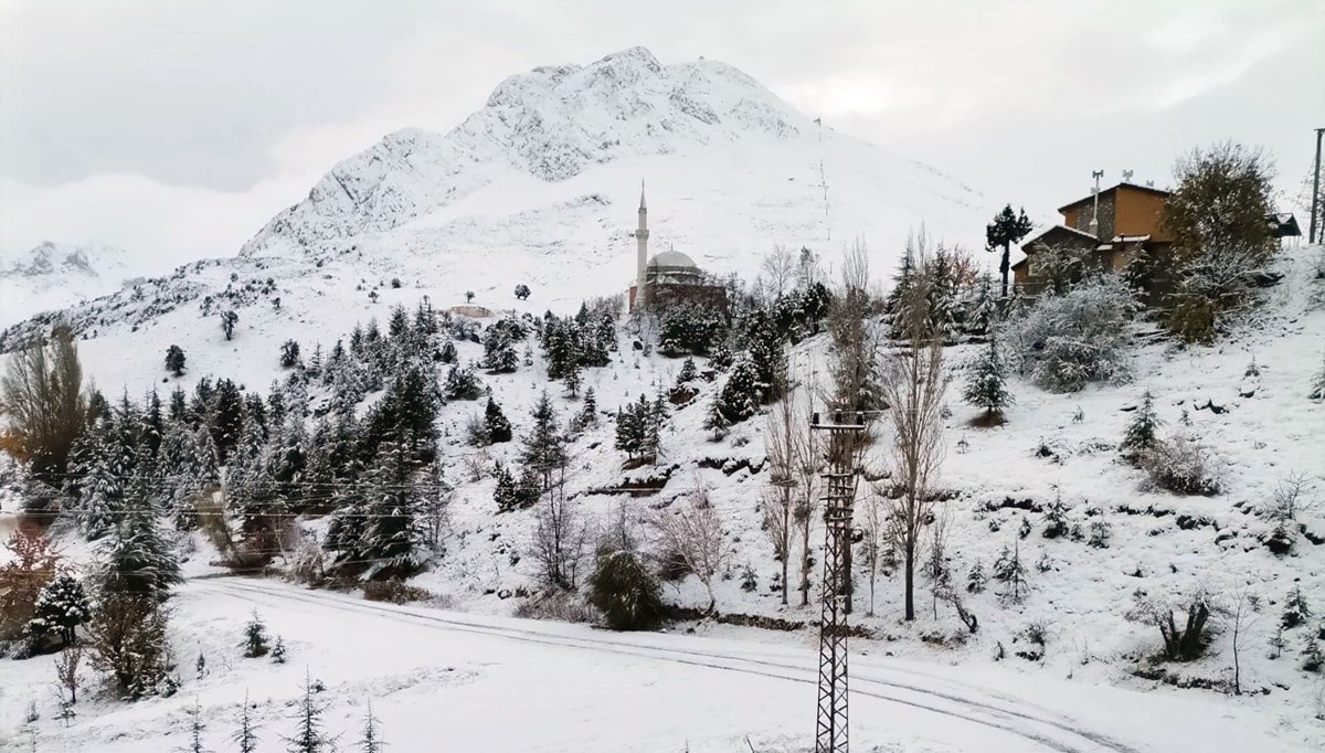 Türkiye'nin kış turizm merkezleri beyaza büründü