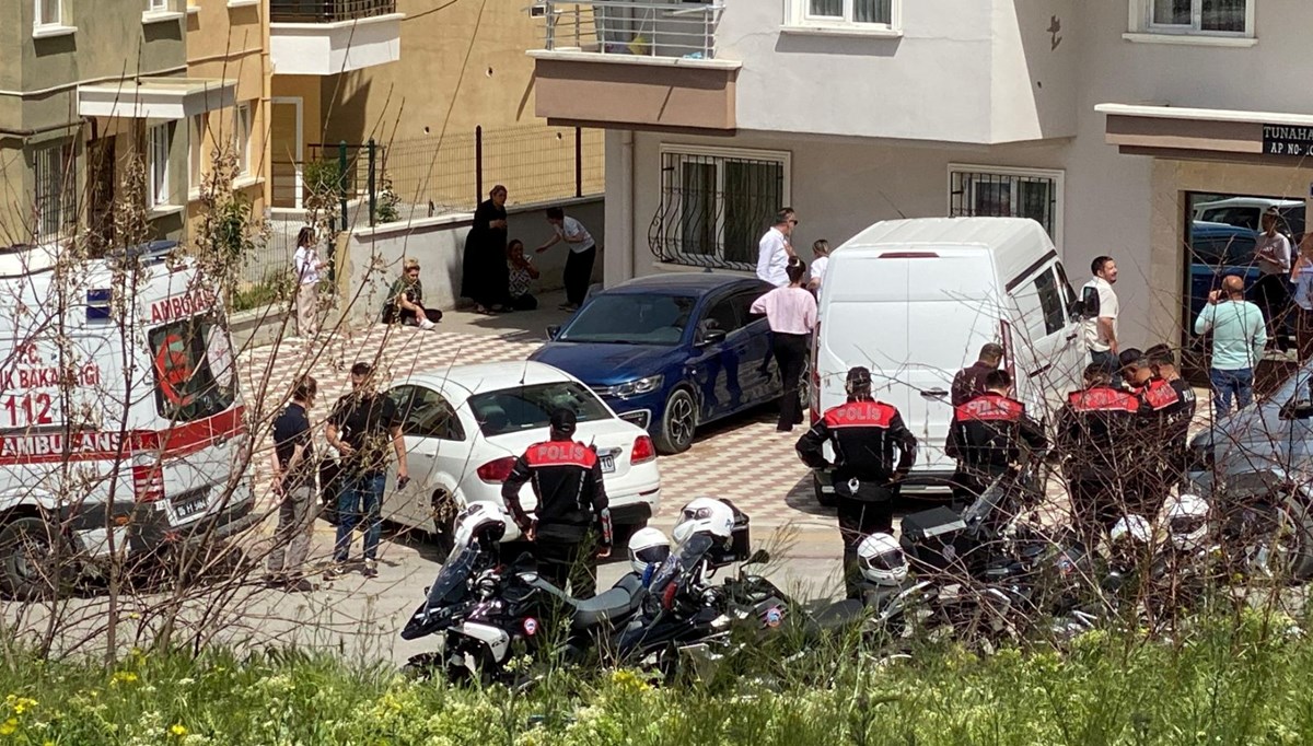 Liseli Sultan evinde ölü bulundu
