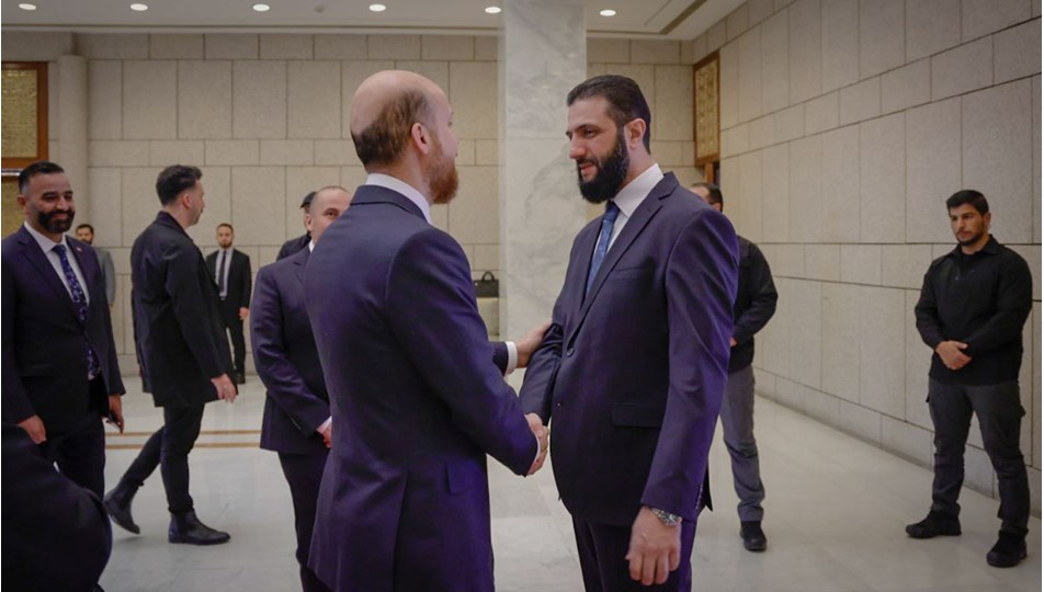 Bilal Erdoğan Şam'da: Suriye Lideri Şara ile Emevi Camii'ni ziyaret etti