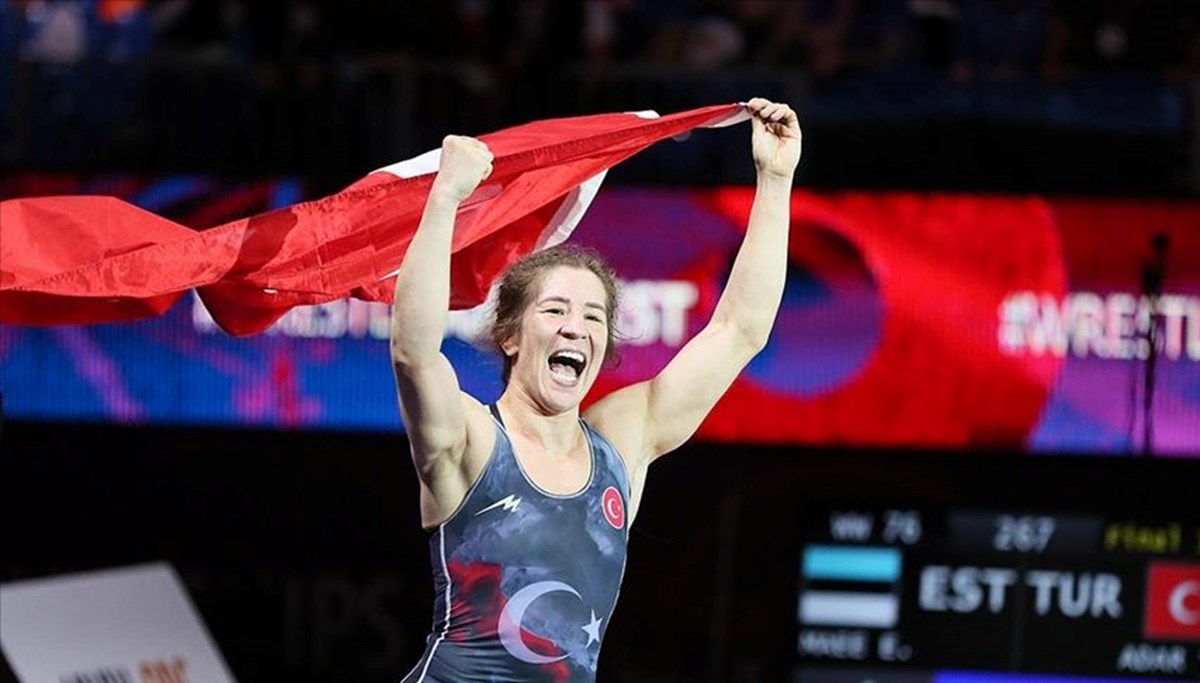 Milliler, Avrupa Şampiyonası'nda minderde