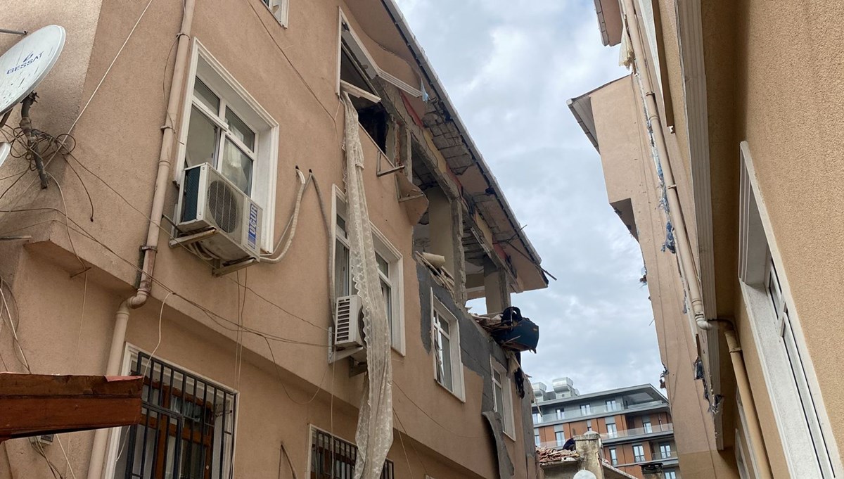 SON DAKİKA HABERİ... Üsküdar'da binada patlama: 5 yaralı