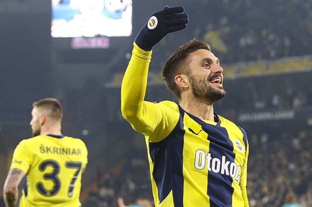 Fenerbahçeli Dusan Tadic'ten reaksiyonlara yanıt: "İlk suçlanacak şahıslar biziz, normal" 72 eTVIJ6lH40mh5Gt rG zfw