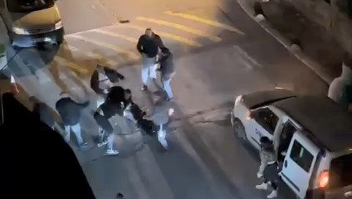 Yol verme tartışmasında öldüresiye dayak Yol verme tartışmasında öldüresiye dayak
