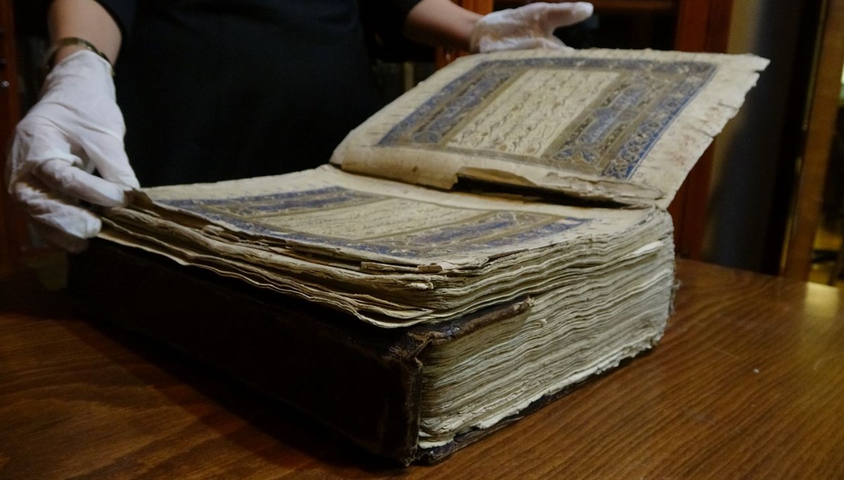 Ziya Bey Yazma Eserler Kütüphanesi'ne bağışlandı: 15. yüzyıla ait el yazması Kur’an-ı Kerim