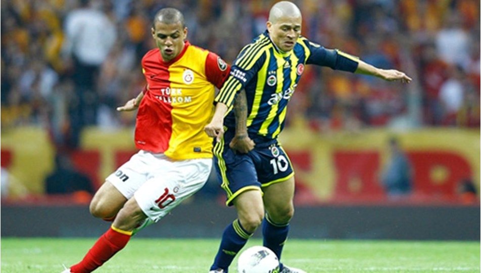Fenerbahçe ve Galatasaraylı iz bırakan eski futbolculardan mesajlar