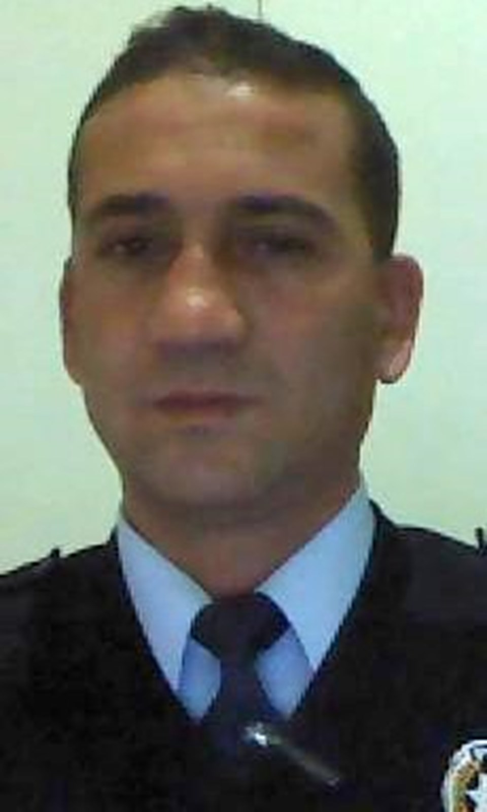 Aydın'da polis memuru görevi başında intihar etti - 1