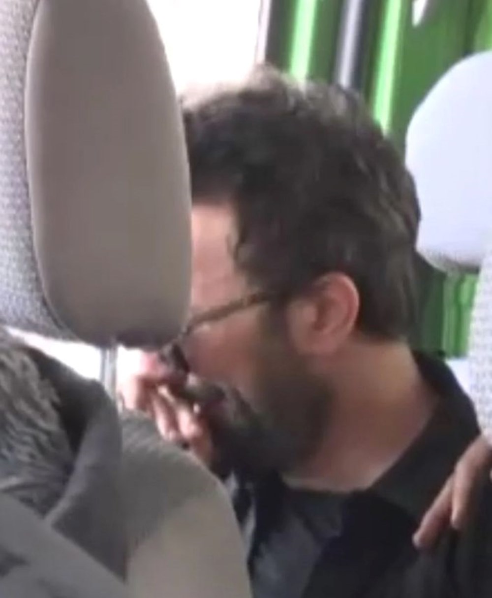 Tarkan annesini kaybettikten sonra birinci sefer sahnede: Gözyaşlarına boğuldu 73 eXG1GYwovUKFmf8oXVgBNw