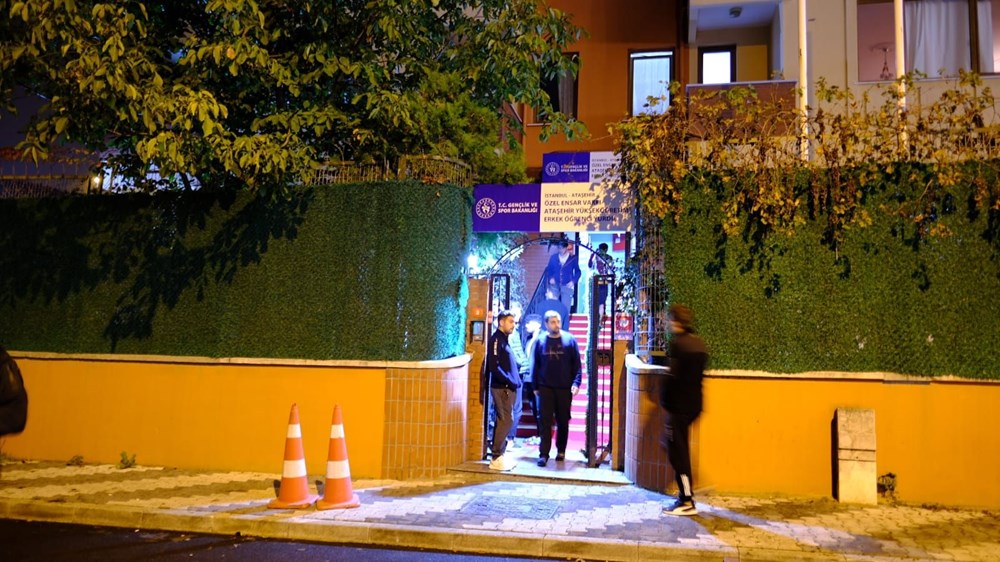 Öğrenci yurdunda yangın paniği - 3