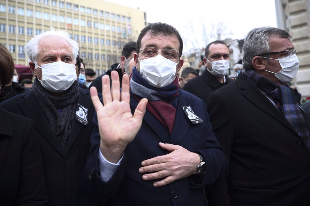 Usta oyuncu Fatma Girik son yolculuğuna uğurlandı - 22