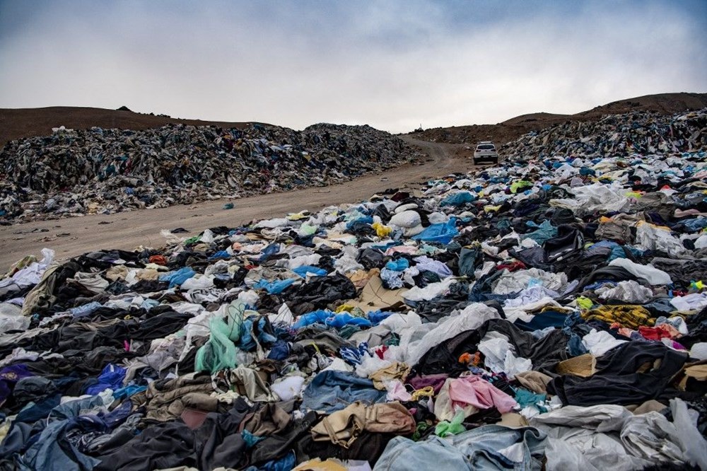 Şili'de Atacama Çölü’ne atılan tekstil ürünleri çöp dağları oluşturdu - 6