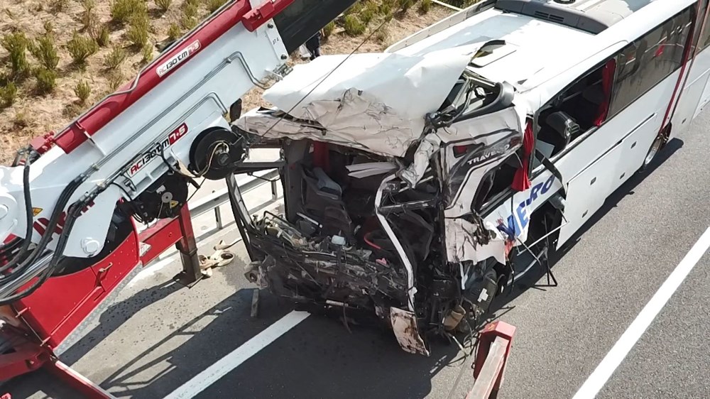 Kuzey Marmara Otoyolu'nda otobüs yoldan çıktı: 5 ölü, 25 yaralı - 7