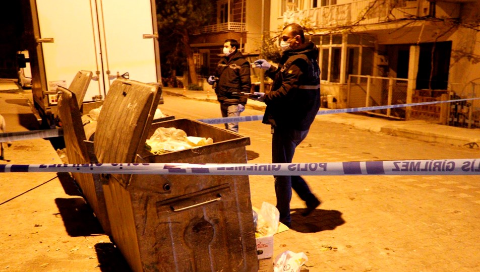 Canakkale De Cop Konteynerine Terk Edilen Bebek Hayatini Kaybetti Ntv