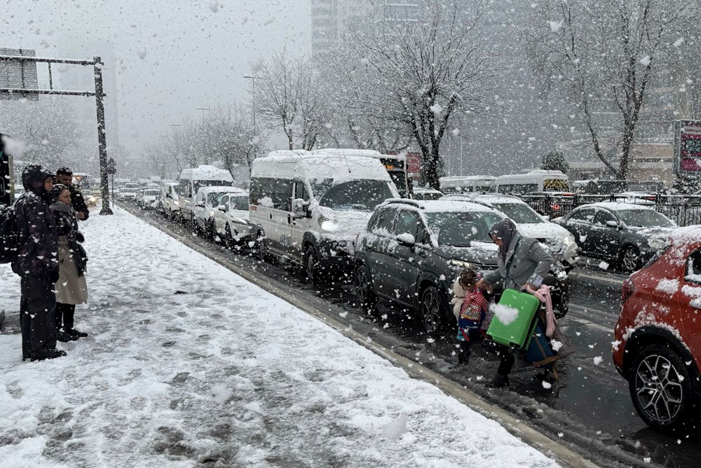 İstanbul'da Kardan Önce Son Deniz Esintisi 75 ebPPYopbiUaUL1yq9ckYYg