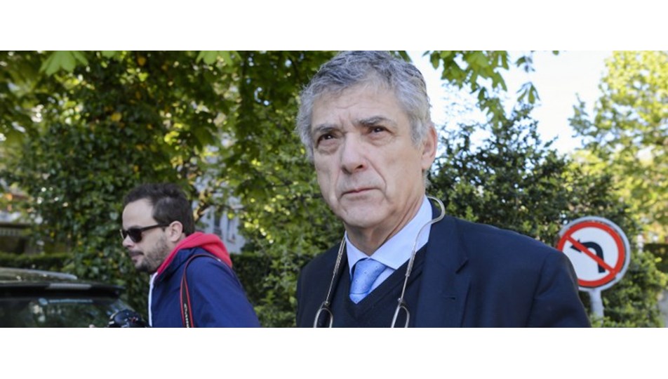 Angel Maria Villar adaylıktan çekildi