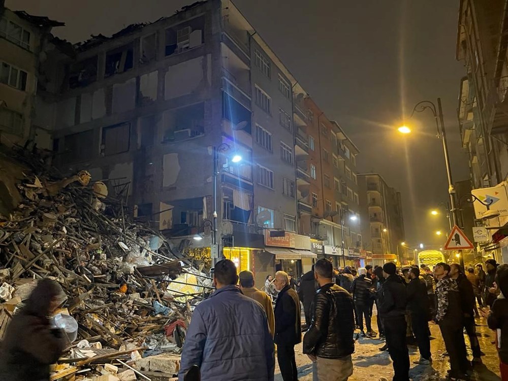 Kahramanmaraş'ta 7,4 büyüklüğünde deprem - 10