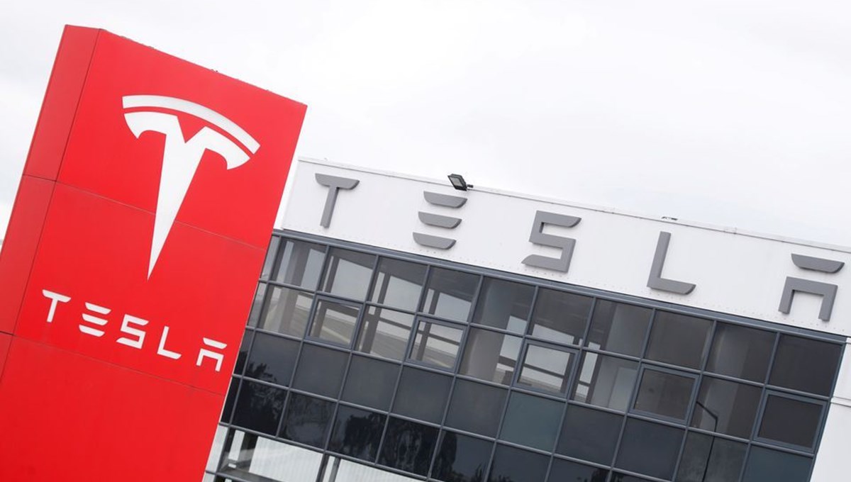 Hertz, 100 bin Tesla siparişi verdi