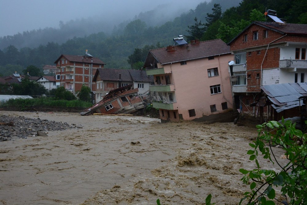 İl il sel bilançosu: Köprüler yıkıldı, evler sular altında kaldı - 26